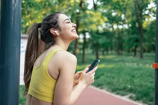 Wireless Headphones Unveiled: A Closer Look at the Technology Behind the Sound Revolution